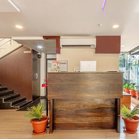 Hotel Treebo Purple Square Hyderabad Exterior foto